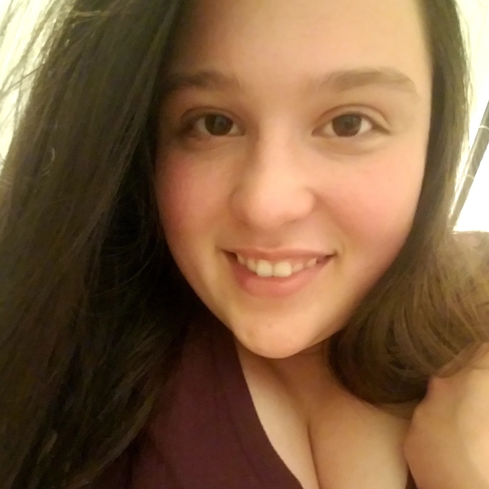 Meet your Posher, Mercedes